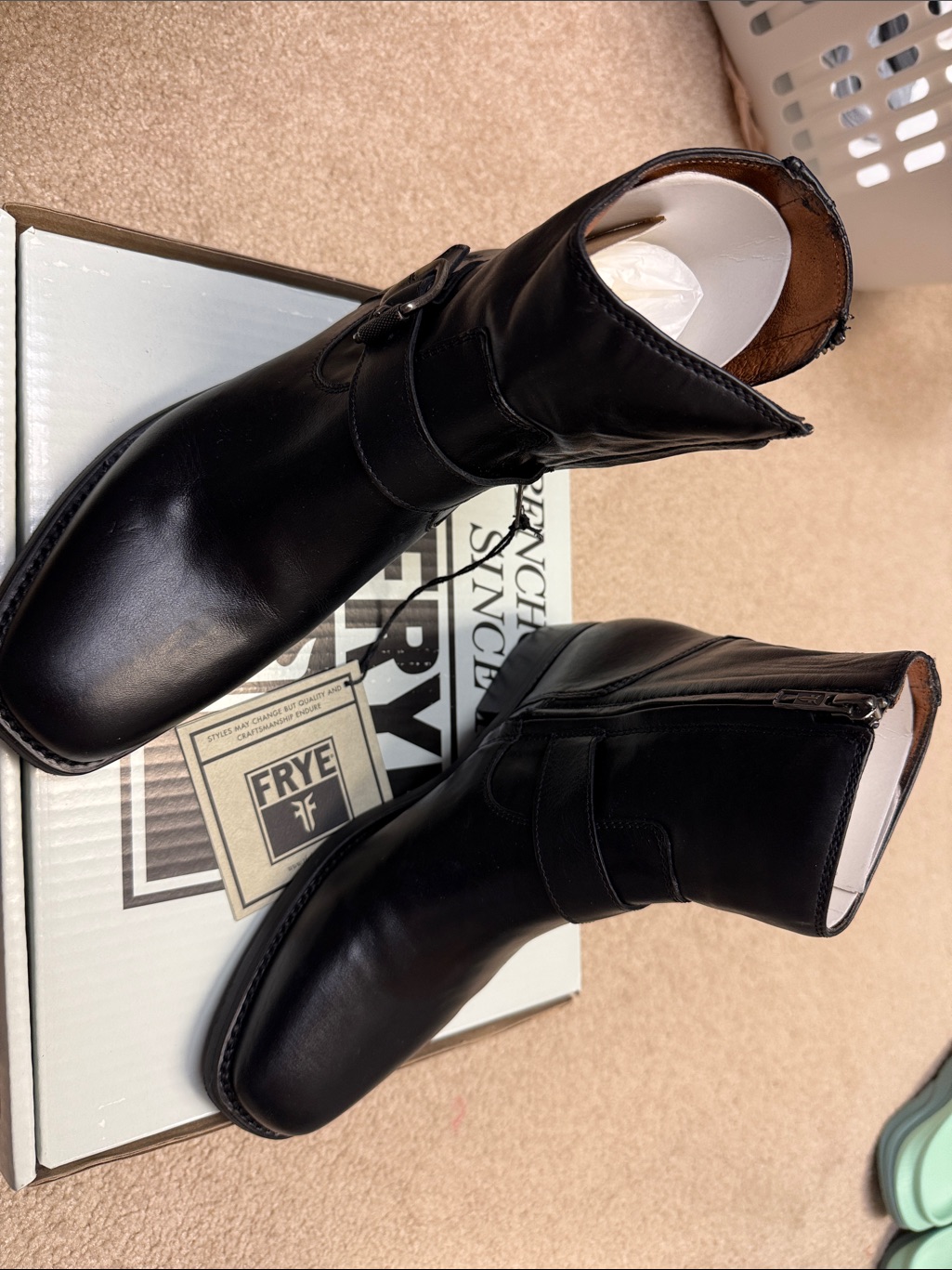 New Frye Hannah Engineer Inside Zip Black Leather Boots